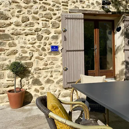 Villa La Magnanerie En Provence à Niozelles Extérieur photo